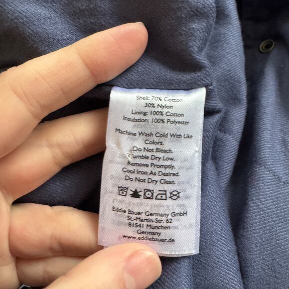 The Great. x Eddie Bauer The Hooded Parka Red Navy Colorblock - Picture 6 of 11